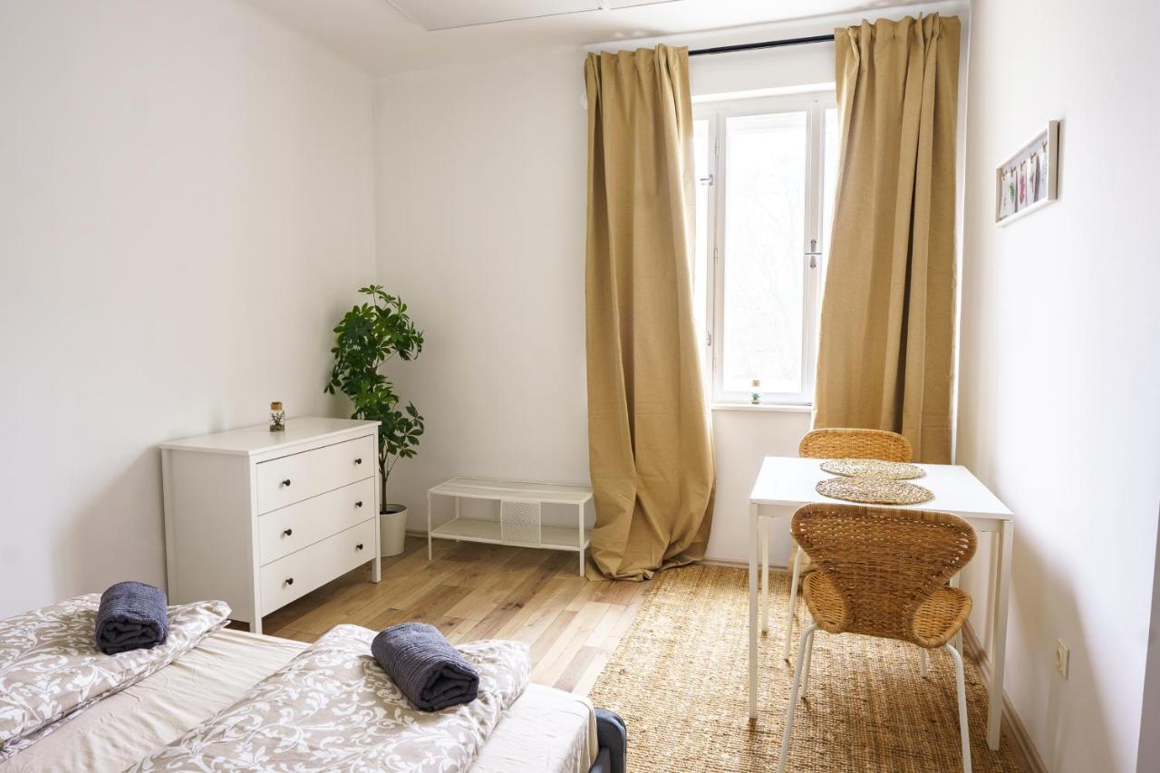 Vienna City Apartment Suedtiroler Platz Buitenkant foto